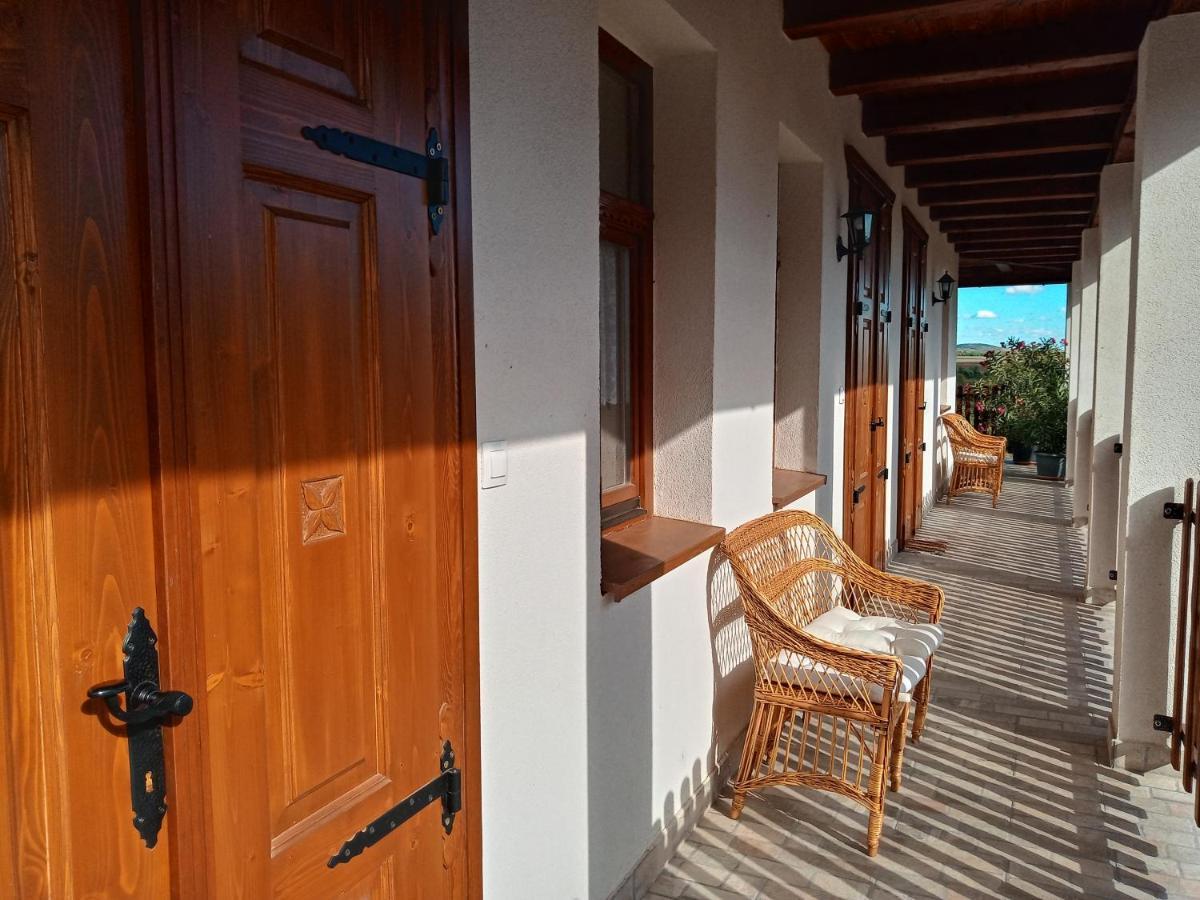 Hegyaljai Panoráma Vendégház Szerencs Esterno foto