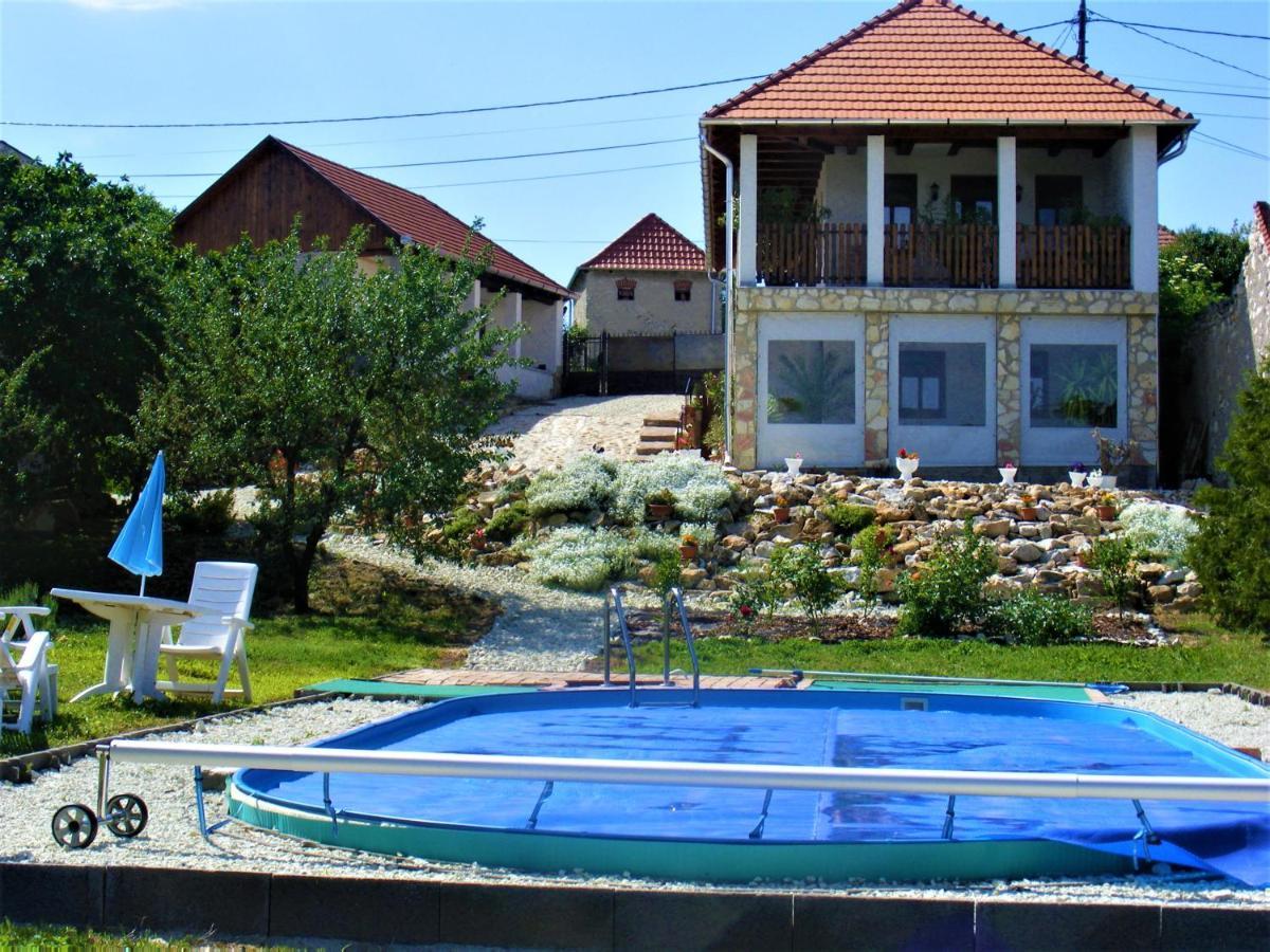 Hegyaljai Panoráma Vendégház Szerencs Esterno foto
