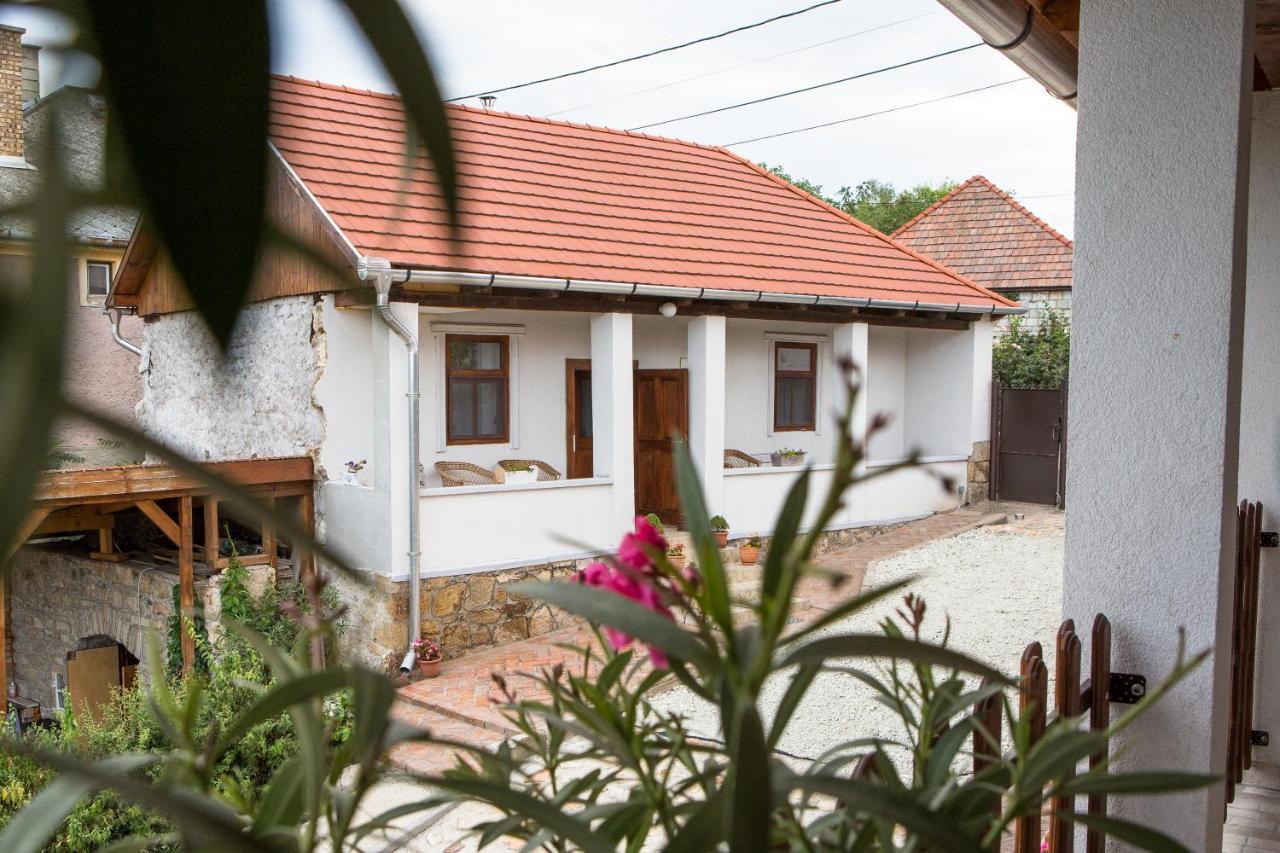 Hegyaljai Panoráma Vendégház Szerencs Esterno foto